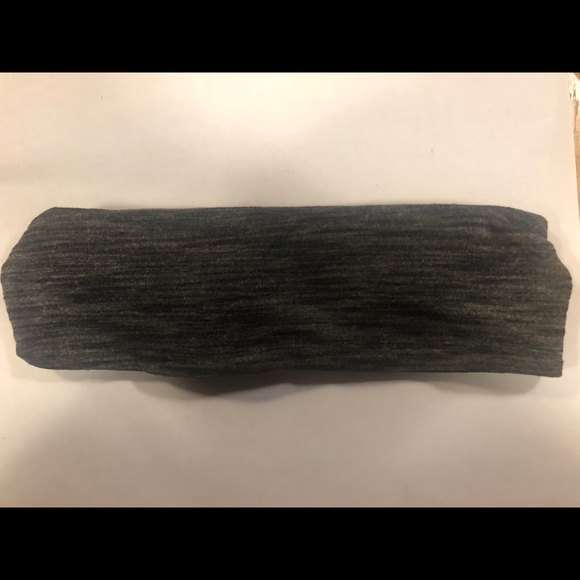 NWT LuLuLemon Reversible Headband - Picture 3 of 3